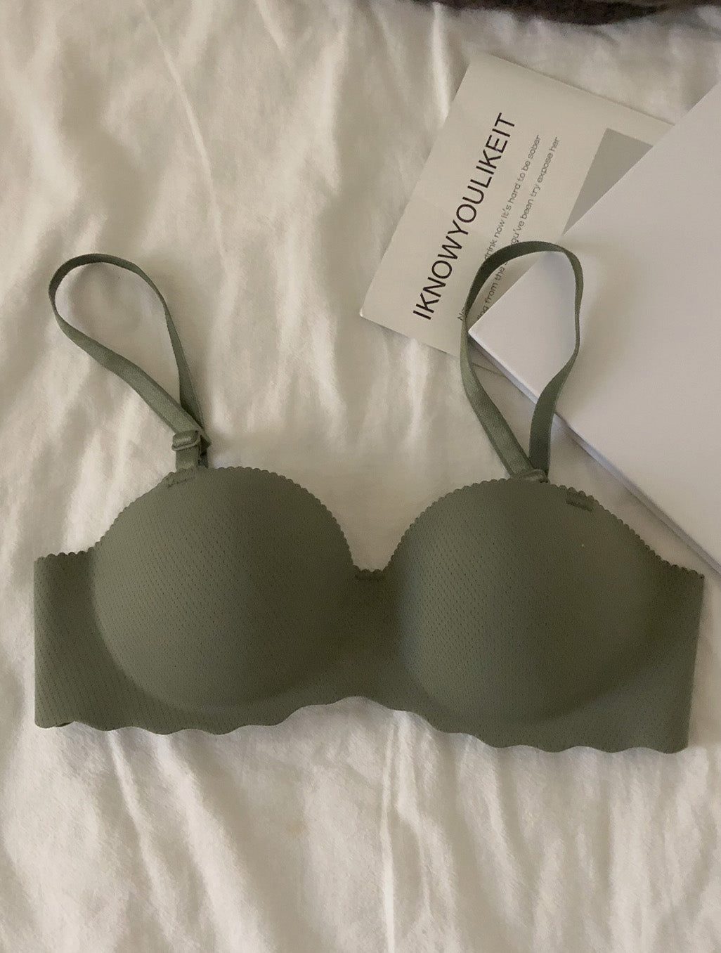 AirMesh ColorPop Strapless Bra